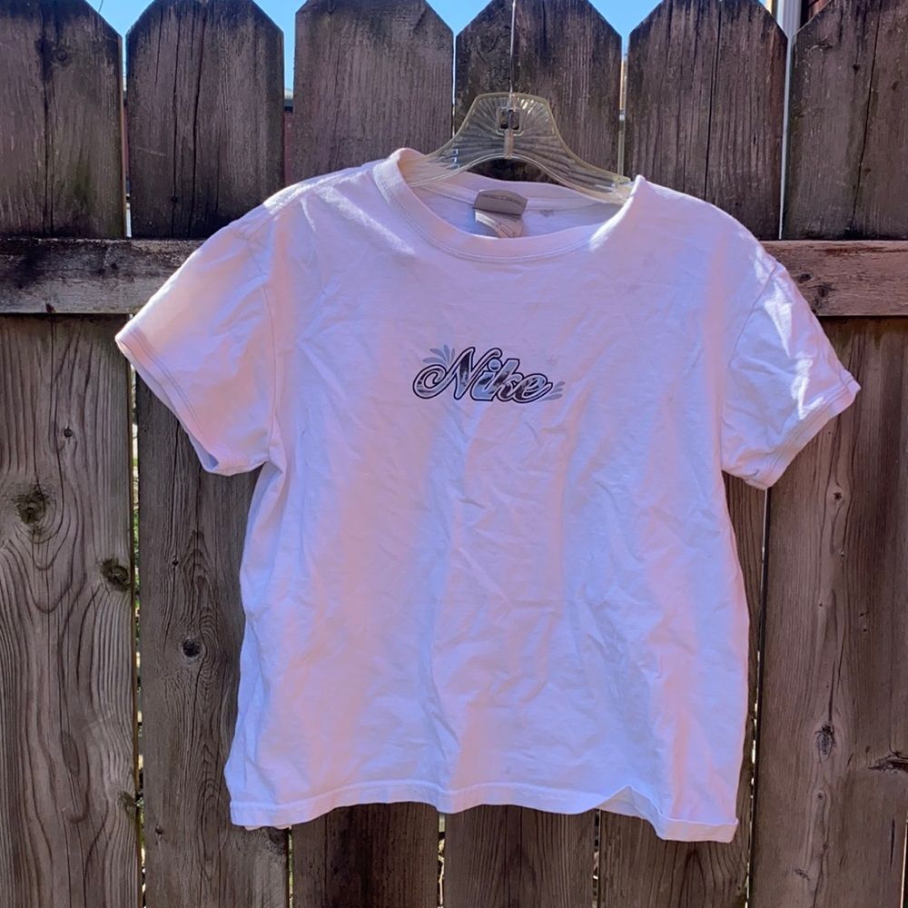 Nike crop top sz. M